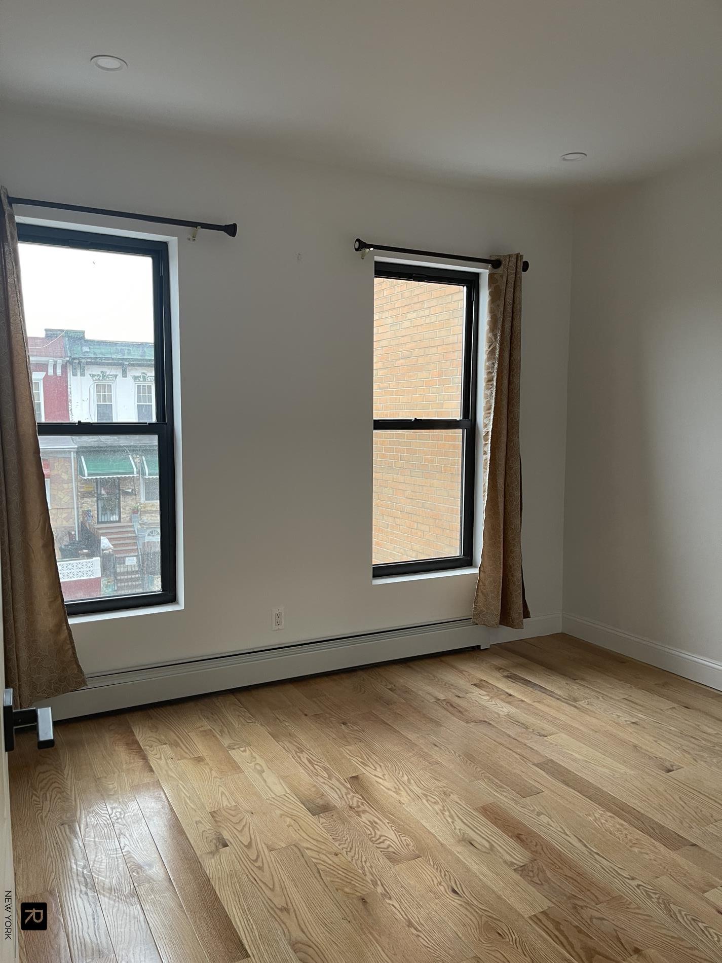 129 Grafton Street Unit: 2